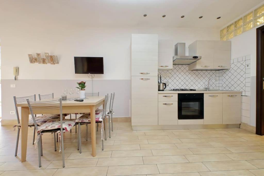Vatican Flat Spacious Cozy With Court Рим Екстер'єр фото